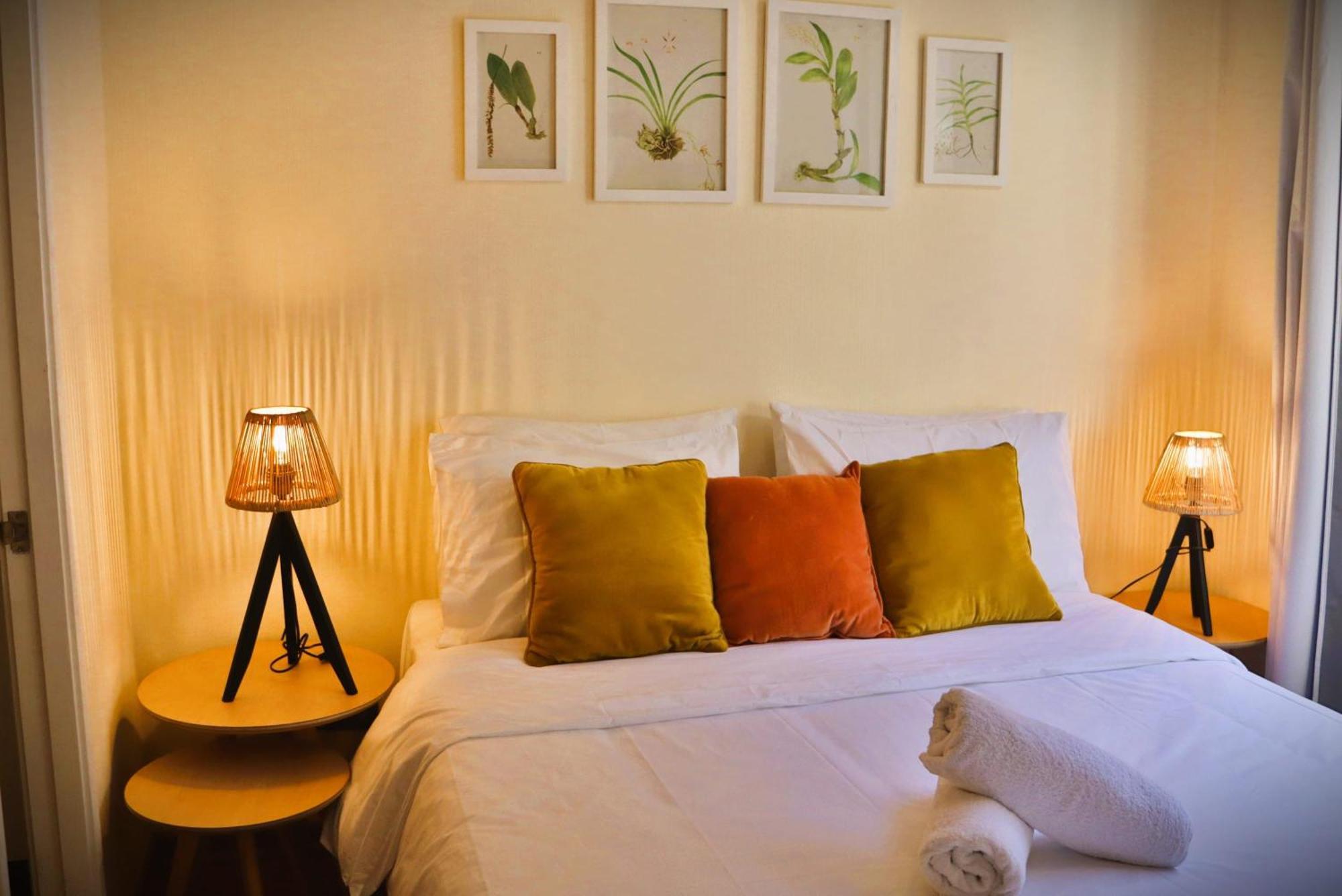 Hom I Luminoso Depto 1d1b En Marcoleta Apartamento Santiago