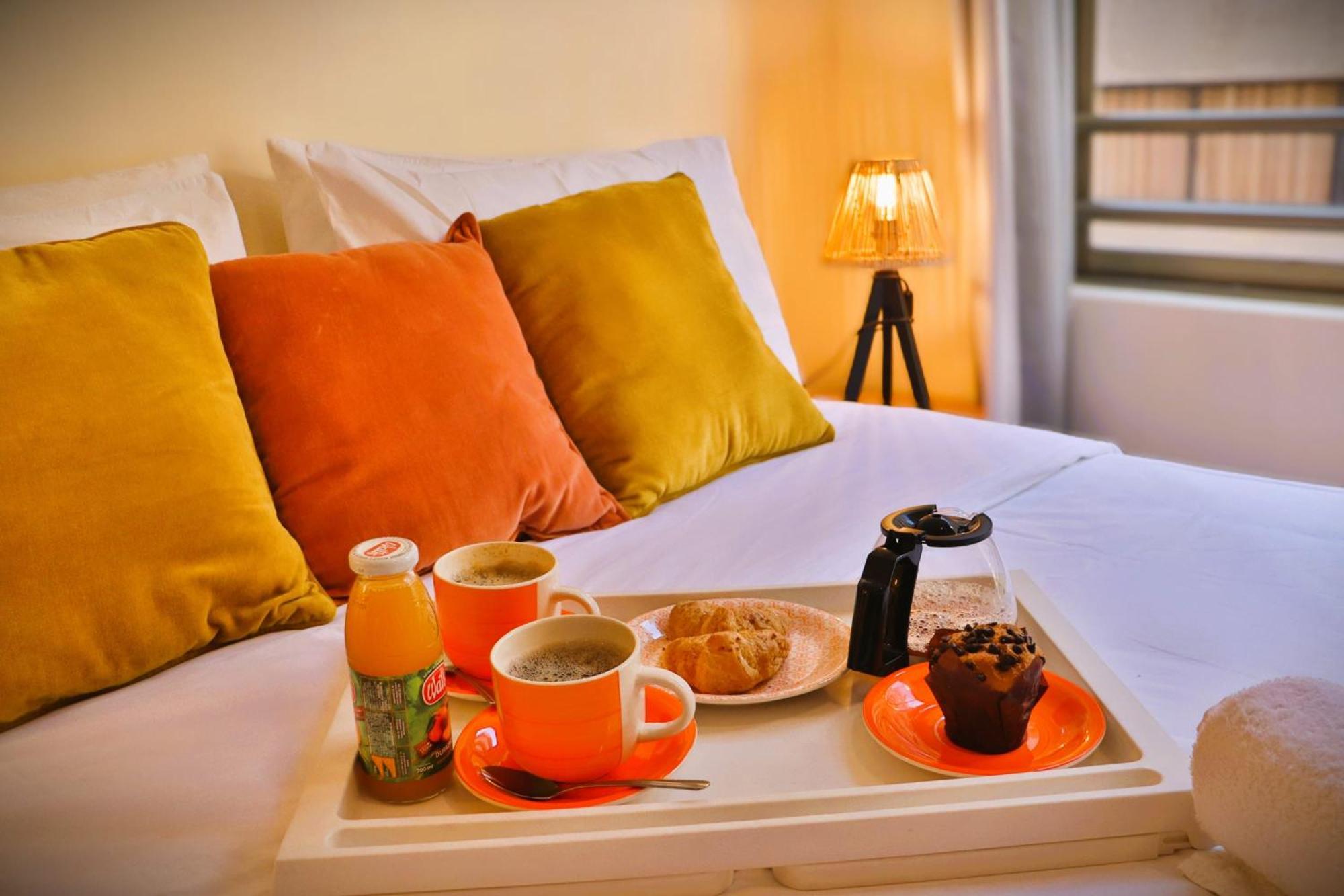 Apartamento Hom I Luminoso Depto 1d1b En Marcoleta Santiago